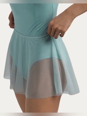 Nikolay LITTLE ECHO - Youth Mesh skirt - light green color NWT size Extra Small